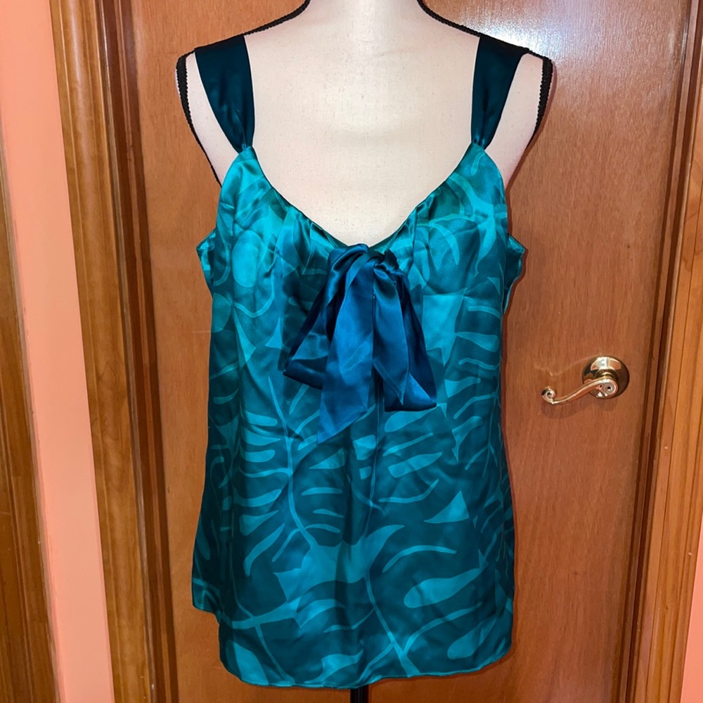 Ann‎ Taylor top